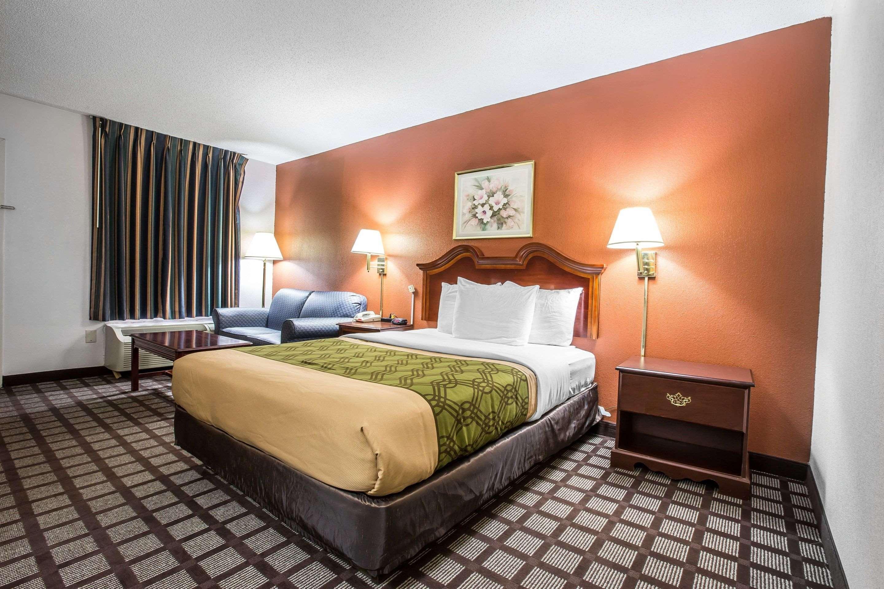 Econo Lodge South Garner Εξωτερικό φωτογραφία